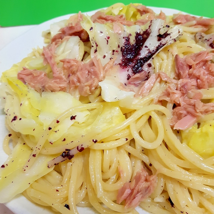 簡単(^^)ツナとキャベツのパスタwithゆかり♪